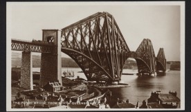 The forth bridge from north Queensferry. Wybitnie ciekawy most kolejowy